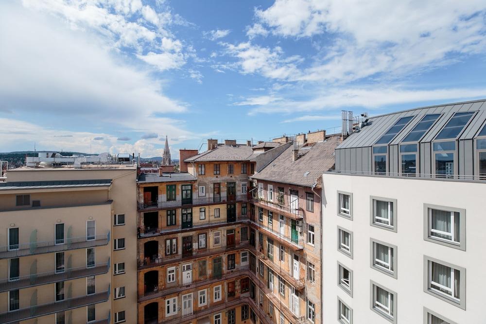 Akeah Verdi Budapeste Exterior foto
